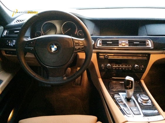 BMW 750Li 2011 GCC   Warranty/Service   FULL OPTION